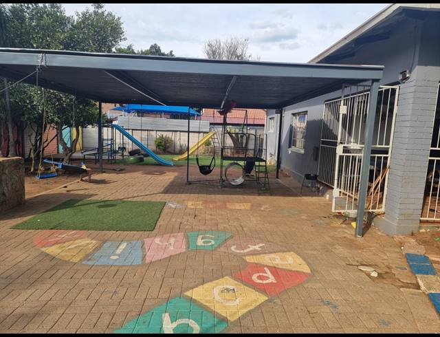 3 BEDROOM HOUSE FOR SALE IN BO-DORP